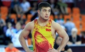 ЧМ: Амантур Исмаилов проиграл схватку за бронзу и теперь будет бороться за путевку на Олимпиаду
