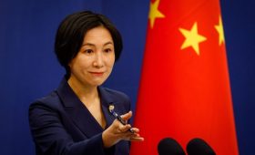 Пекин потребовал разъяснить критику Подоляка в адрес Китая и Индии