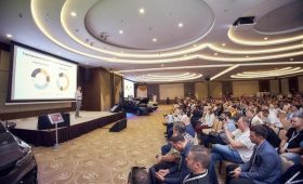Всероссийская конференция TAXI-2023: в октябре могут смягчиться проблемы с такси