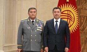 Глава ГКНБ – генерал, президент – дипломат