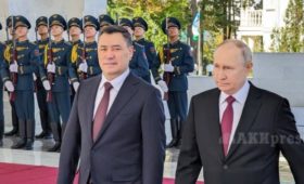 Жапаров и Путин поехали в «Ата-Бейит»