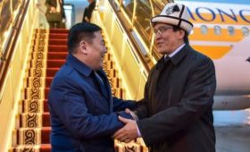 Премьер-министр Монголии прибыл в Кыргызстан с рабочим визитом 