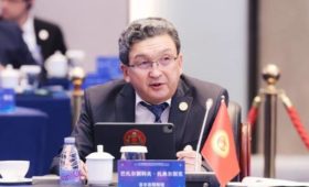 Глава Верховного суда участвует в работе форума по судебному сотрудничества в Китае