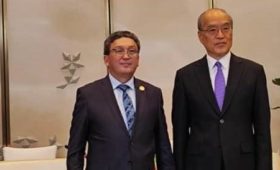 Глава Верховного суда Кыргызстана провел встречу с председателем Верховного народного суда Китая