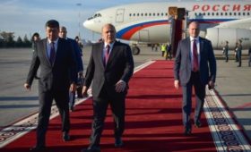 Председатель правительства России Мишустин прибыл в Кыргызстан