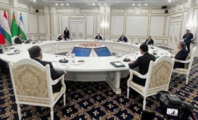 Лукашенко призвал своих коллег критичнее оценивать ситуацию в СНГ