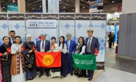 Певица Анжелика представила Кыргызстан на туристической выставке в Японии