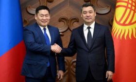 Президент Садыр Жапаров принял премьер-министра Монголии Лувсаннамсрайна Оюун-Эрдэнэ