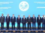 Фото — Приветствие глав правительств стран ШОС