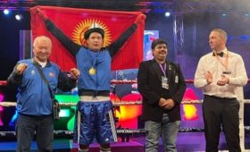 Тренер СДЮШОР Акназар Кенжебаев стал чемпионом мира по шахбоксу