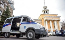 В Бишкеке закурсировал социальный автомобиль для помощи женщинам и детям