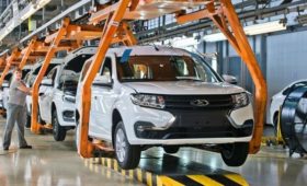 В АВТОВАЗе обозначили срок возобновления производства Lada Largus