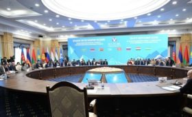 Главы парламентов СНГ выступили с докладами о роли русского языка