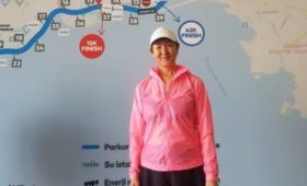 55-летняя Жамиля Орозова заняла 3 место на марафоне в Стамбуле