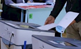 Депутат предложил не принуждать избирателей ходить на выборы, а стимулировать