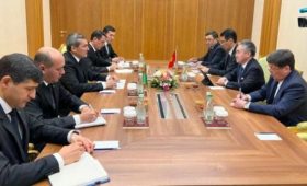 Главы МИД Кыргызстана и Туркменистана обсудили вопросы сотрудничества