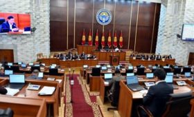 Какие законопроекты 15 ноября рассмотрят депутаты Жогорку Кенеша?