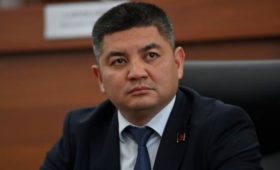 Генпрокурор просит Жогорку Кенеш дать согласие на привлечение к уголовной ответственности депутата Жамгырчиева
