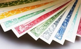 Кыргызстан  впервые разместил  гособлигации в двух национальных валютах
