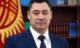 Садыр  Жапаров  поздравил сотрудников органов национальной безопасности
