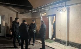 В Бишкеке проводят рейды против организаций, предоставляющих интим-услуги