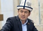 Не нужно быть суеверными, надо оставить как есть, — депутат об изменении флага