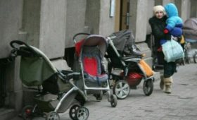 Госдума РФ приняла закон о выплате маткапитала на ребенка только россиянам