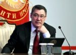 Садыр Жапаров сообщил, что просил депутатов ЖК разработать законопроект, предусматривающий штраф за то, что избиратель не пошел на выборы