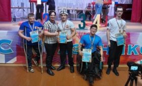 Кыргызстанцы завоевали медали на турнире по армрестлингу в Москве
