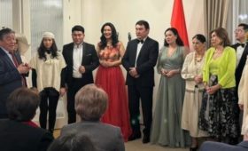 В посольстве Кыргызстана в Будапеште состоялась концертная программа «Руханий Мурас – Мезгил Байланышы»