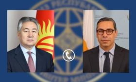 Состоялся телефонный разговор глав МИД Кыргызстана и Кипра