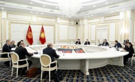 Президент Садыр Жапаров принял министра иностранных дел Турции Хакана Фидана