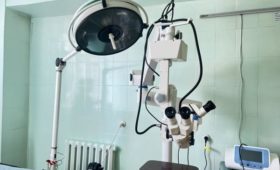 В Бишкеке в отделение травмы глаза передано современное оборудование