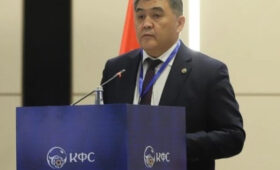 Почему президент предложил председателю ГКНБ возглавить кыргызский футбол?