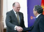 Глава Верховного суда встретился с делегацией суда ЕАЭС