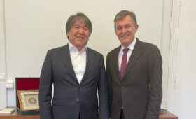 Посол Кыргызстана и директор Департамента континентальной Европы МИД Франции обсудили вопросы сотрудничества