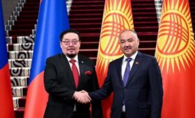 Спикер Жогорку Кенеша встретился с председателем парламента Монголии