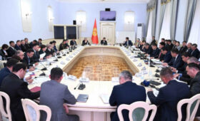 Кабмин  утвердил план улучшения воздуха  в Бишкеке на 2024-2025 годы