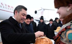 Президент Садыр Жапаров прибыл в Татарстан