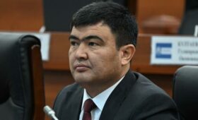 Депутат просит повысить статус Ошской областной больницы до национального
