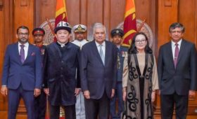 Посол Кыргызстана вручил верительные грамоты президенту Шри-Ланки