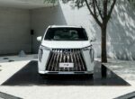 Минивэн GAC M8 официально стартует в России: названы цены