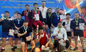 Воспитанники СДЮСШОР заняли призовые места в чемпионате Кыргызстана по тяжелой атлетике