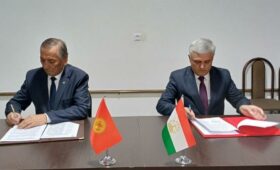 Кыргызстан и Таджикистан согласовали 28,37 км границы