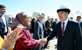 Садыр Жапаров строит третью Кыргызскую Республику