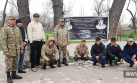 Летчики “Фрунзе-1” в парке Таранчиева и Ткачева провели субботник