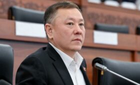 Депутат Чойбеков попросил генпрокурора Зулушева пересмотреть дело, связанное с его мандатом, по вновь открывшимся обстоятельствам