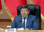 День 25 Апреля: Айфоны встали на службу Акылбеку Жапарову