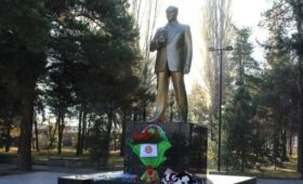 День 16 Апреля: Садыр Жапаров поддерживает решение по парку Ататюрка