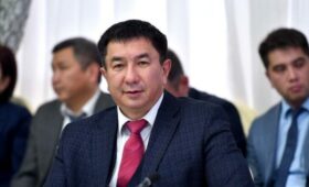 Глава Минтранса Текебаев поделился планами по строительству дорог